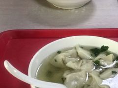 -周震馄饨
