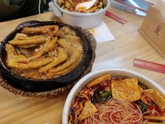 -丽丽三鲜螺蛳粉(田林路店)