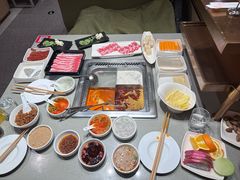-海底捞火锅(让胡路万达店)