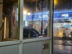 -煲煲香快餐(南京路店)