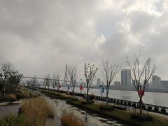 -丹东路渡口(轮渡站)