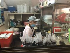 -罗家杏传统特色海南粉(人民西路总店)