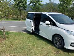 -富君租车(外滩店)