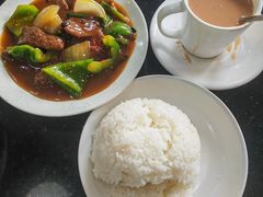 -滋味满屋美食坊(上海街店)