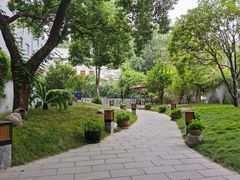 -千滋百味·醉江澜花园餐厅(街道口店)