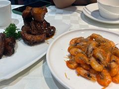 油爆小河虾-光明邨大酒家(淮海路店)