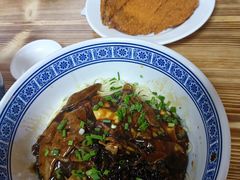 蛤蜊猪肝面-沪西老弄堂面馆(定西路店)