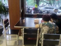 -潮镇老尾牛杂(环城西路店)