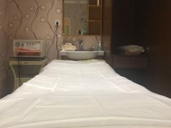-成都伊贝丝美容美胸SPA会所