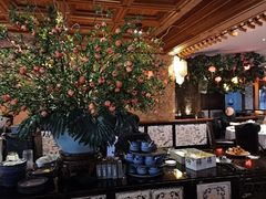 -八府香鸭·啫啫煲(华山路店)