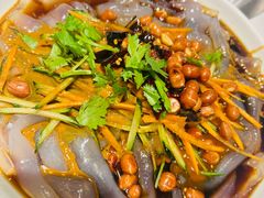 东北大拉皮-玺炖·中国铁锅炖(虹桥天街店)