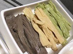 三豆鲜腐竹-海底捞火锅(方圆荟店)
