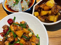 -隔壁老王·家常云南菜(花巷店)