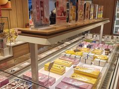 面包甜点陈列柜-好利来(东四店)