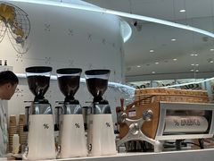 -上海虹桥国际机场