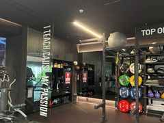-TOP健身私教工作室(侨香店)