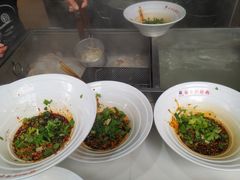 -钟方模白家肥肠粉(春熙店)