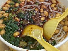 -覃肥叔桂林米粉(粮道街店)