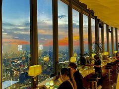 -鲜璟台·地标景观餐厅(上海中心店)