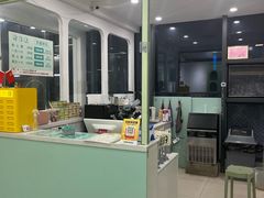-怪兽屋·羊驼·猫咖·狗咖(俊华广场店)