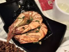 头抽煎大虎虾-喜记避风塘炒辣蟹(旗舰店)