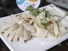 千张-富家大院·海鲜河鲜土菜坊(庭院式餐厅)