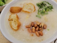 荔湾艇仔粥-点都德(千灯湖环宇城店)