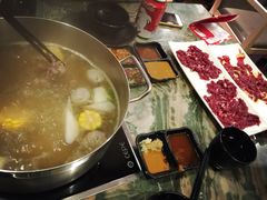 -牛很鲜潮汕牛肉火锅(朝晖路店)