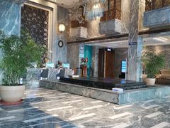 -弘安丽水温泉酒店