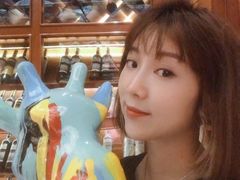 -K+全国连锁KTV(绿地缤纷天地店)
