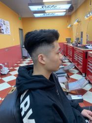 -Devilhands Barbershop男士理容店