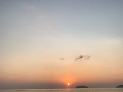 -Sunset Bar(丹绒亚路香格里拉店)