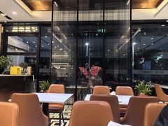 -黄弟大排档·湖南菜·小龙虾·小海鲜(凯旋北路店)
