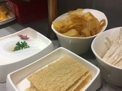 -海底捞火锅(宝龙广场夜宵主题店)