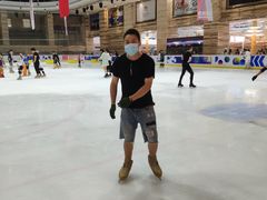 -冠军冰场(环球中心店)