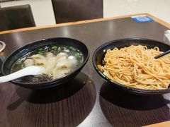 -巧燕坊一笼一蒸(庆春广场地铁站店)