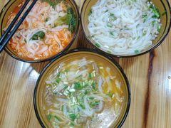 -肇兴特色牛肉粉