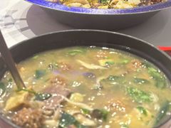 -巴特餐饮6加1音乐餐吧·新疆菜