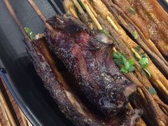 -陈员外正宗夹江烧烤(广福路店)