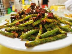 -明月食府(二区干二路店)