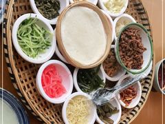 -包整·丝娃娃(一览甲秀楼风景店)