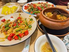 -小厨子私房菜·云南美食店