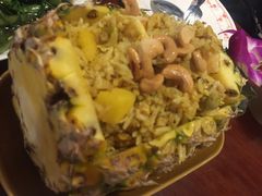 -Dang restaurant (patong phuket)