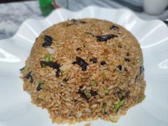 干巴菌炒饭-蔼若春.传承三十年云南菜(金碧公园店)