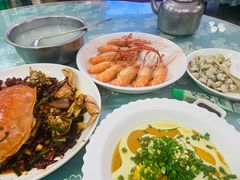 -渔人湾码头海鲜市场负二楼