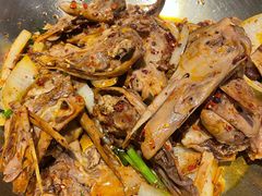 主打的干锅鸭头-安诚居干锅鸭头(八角店)