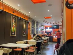 大堂-张亮麻辣烫(天津河东卫国道太阳城店)