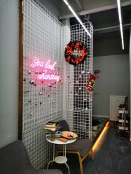 -茶发Salon·烫发染发理发