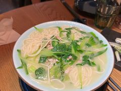 -荟廷·晶萃(陆家嘴尚悦湾店)