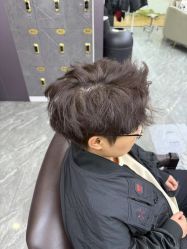 -藤野造型烫染·漂发